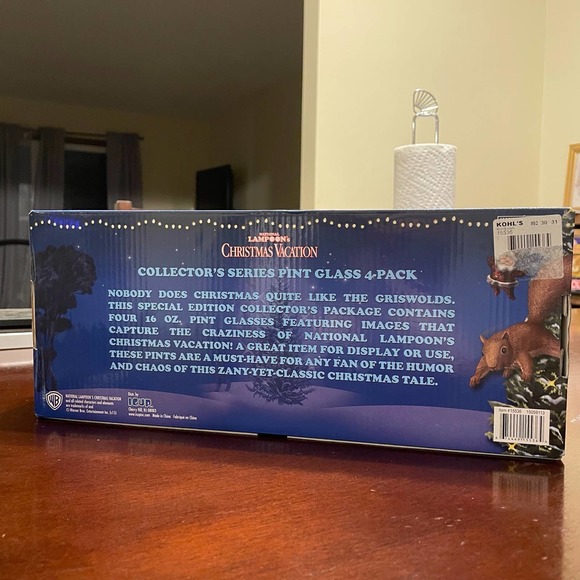 New National Lampoon's Christmas Vacation Collector Pint Glass Set - Picture 7 of 8